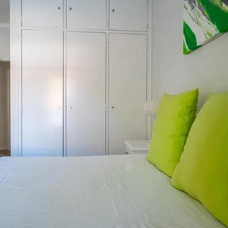 Gasthuis Ensuite 5 Rochedo 3*