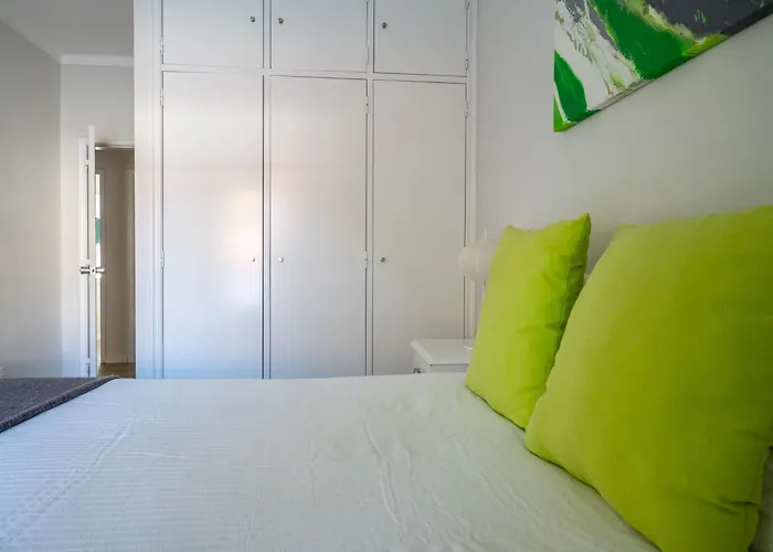 Gasthuis Ensuite 5 Rochedo 3*