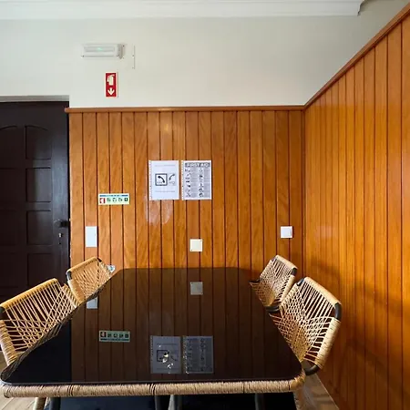 Ensuite 5 Rochedo Гостевой дом *